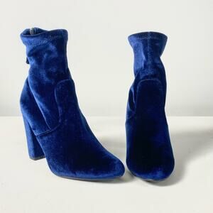 Steve Madden Royal Blue Velvet Brisk Block-Heel Sock Booties Sz 6.5